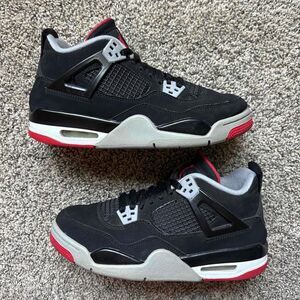 Nike Air Jordan 4 Bred  Size 6 Youth (Size 7.5 Women's)